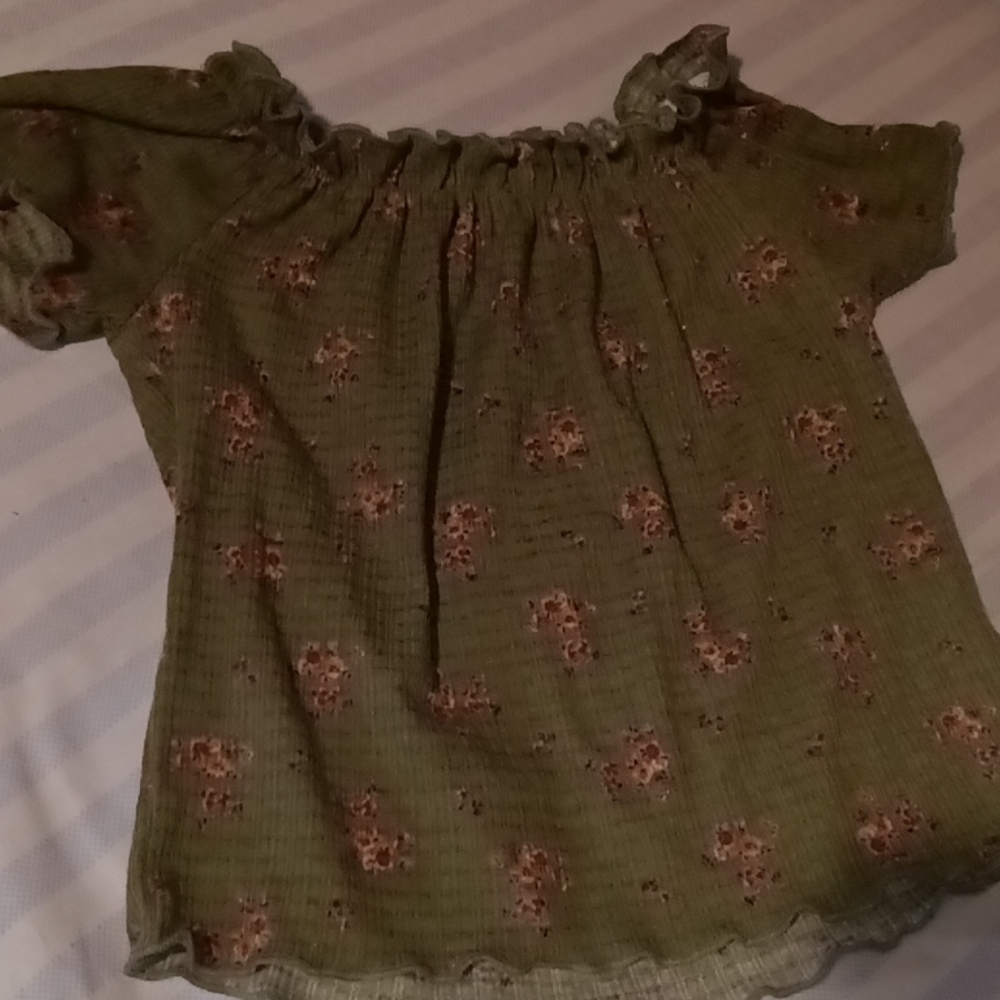 Green flower crop top